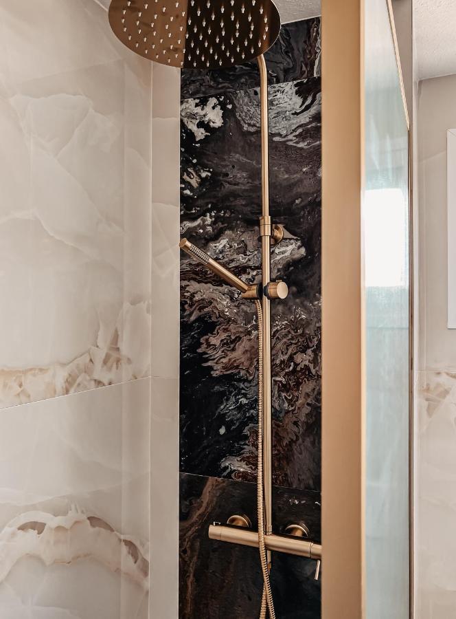 אדחה Emerald Palm Residence מראה חיצוני תמונה