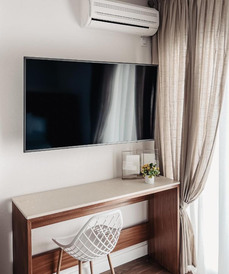 אדחה Emerald Palm Residence מראה חיצוני תמונה